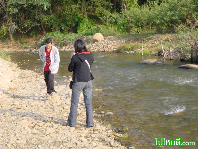 ถ่ายภาพน้ำพุร้อน โป่งเทวี