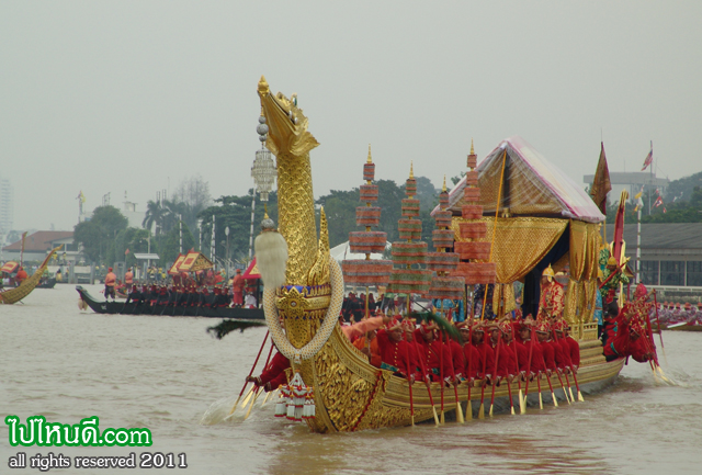เรือสุพรรณหงส์