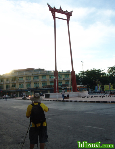 คนถ่ายรูปเสาชิงช้า