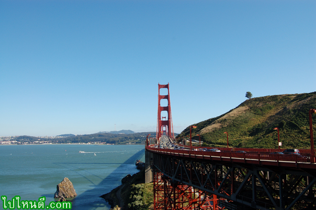 Golden Gate Bridge