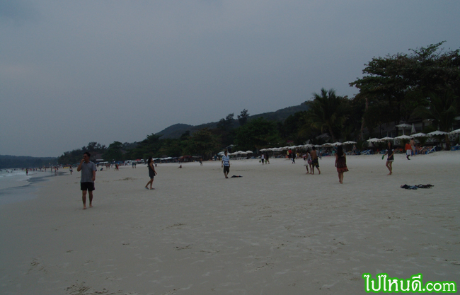 หาดทรายแก้ว