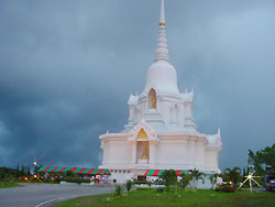 เจดีย์พระบรมสารีริกธาตุเขาค้อ