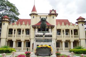 พระตำหนักชาลีมงคลอาสน์