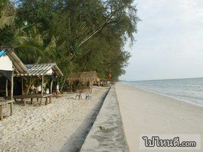 หาดบานชื่น